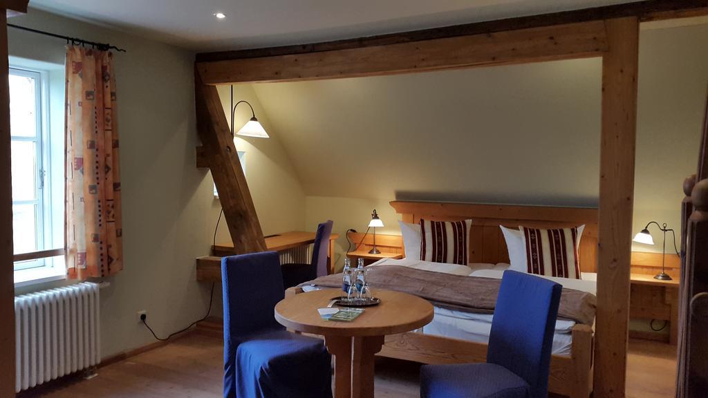 Burghotel Stargard Burg Stargard Habitación foto